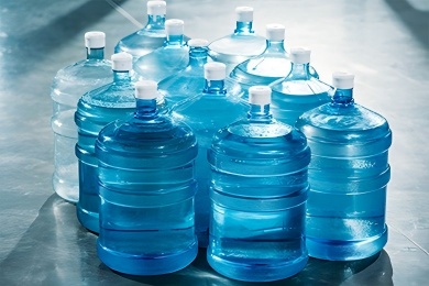 Линия розлива воды